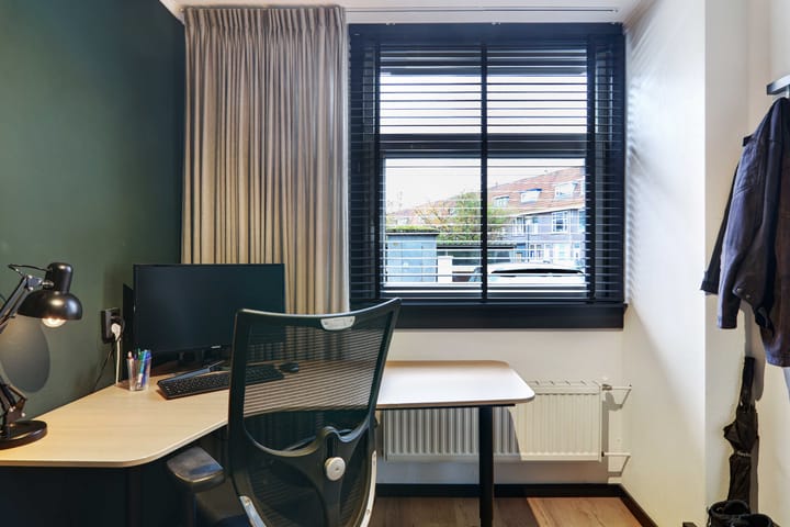 Foto 20 van Röntgenstraat 7-A