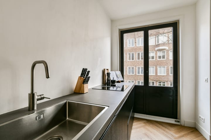 Foto 11 van Van Spilbergenstraat 65-1