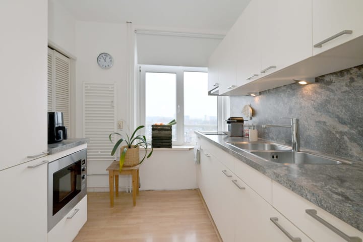 Photo 4 of Karel de Grotelaan 132