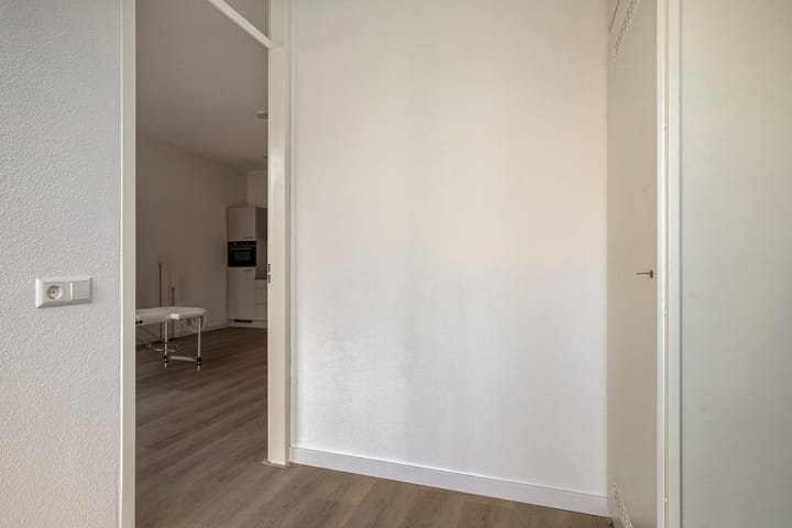 Photo 6 of Agoraweg 105