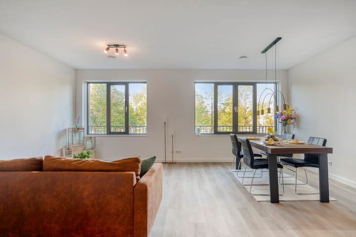 Photo 12 of Agoraweg 105