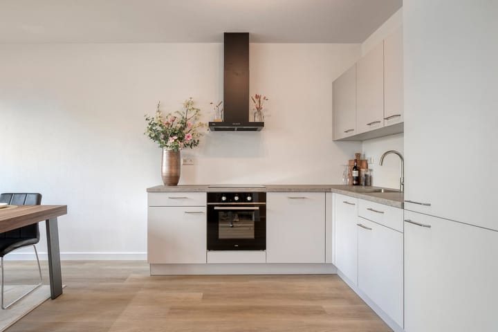 Photo 18 of Agoraweg 105