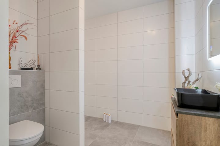 Photo 22 of Agoraweg 105