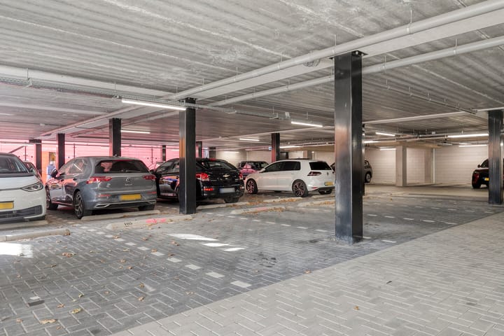 Photo 34 of Agoraweg 105