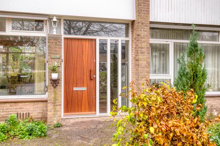 Photo 8 of Graaf Engelbrechtlaan 13