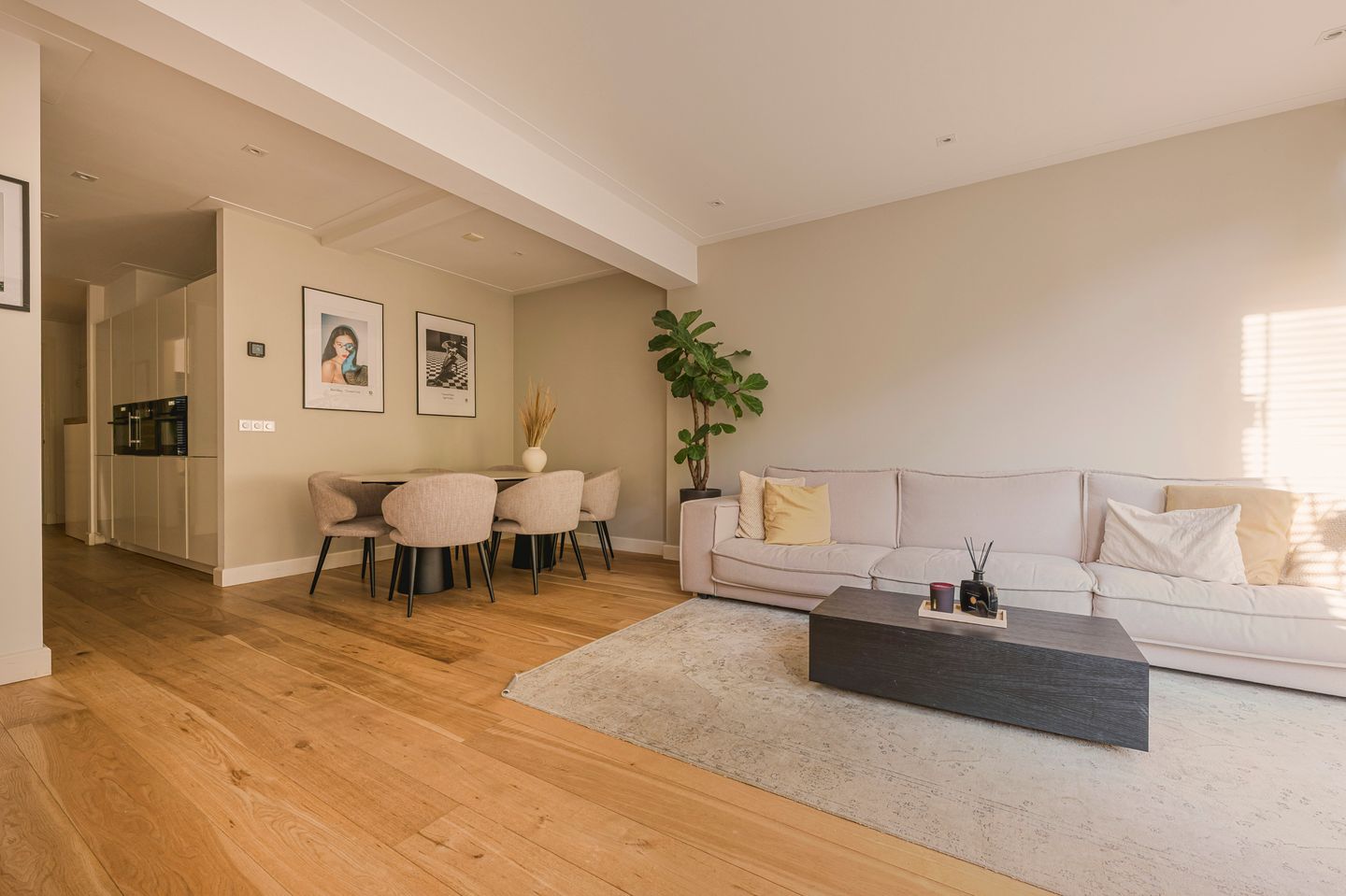 Foto 14 van Albert Luthulistraat 15-A