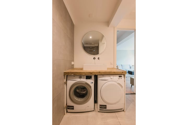 Photo 23 of Albert Luthulistraat 15-A