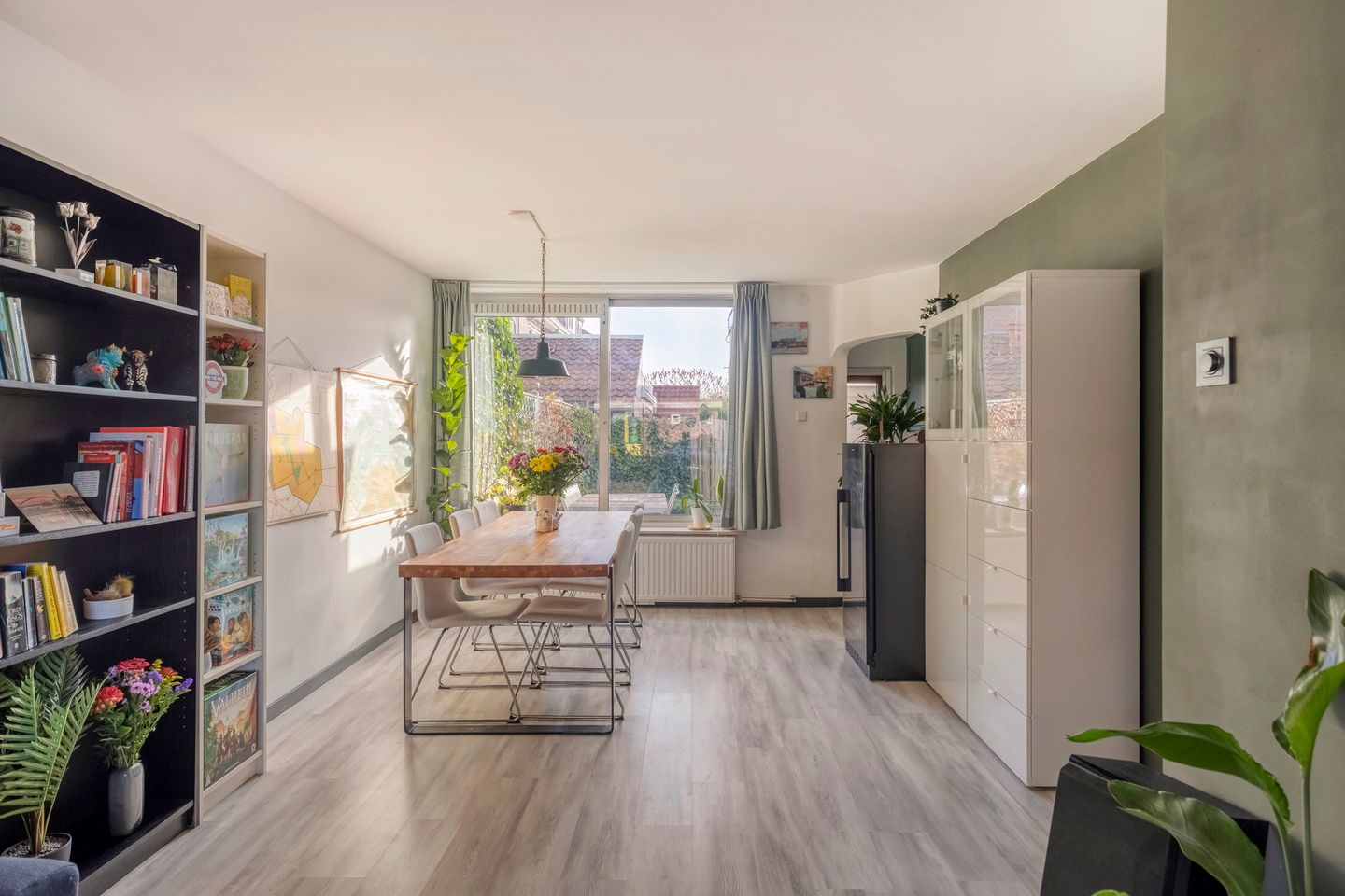 Photo 10 of Jacob van Deventerstraat 13