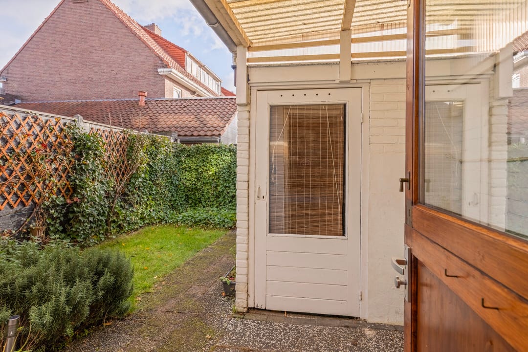 Photo 32 of Jacob van Deventerstraat 13