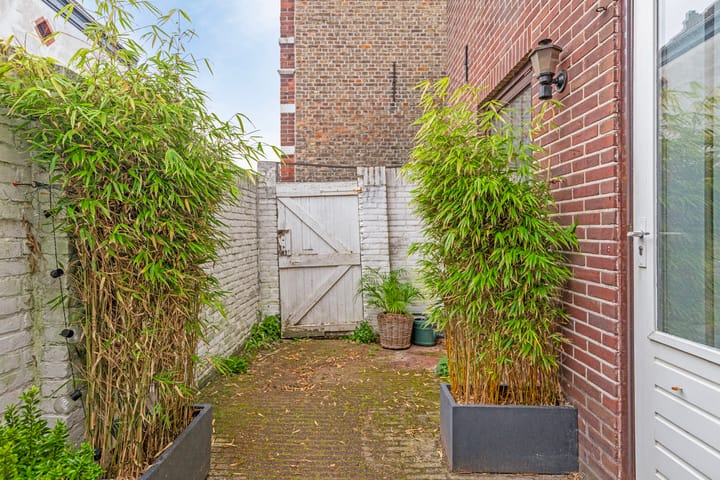 Foto 24 van Prins Frederikstraat 10-A