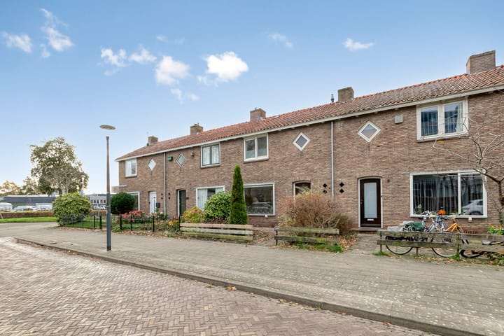 Foto 4 van Krijn van den Helmstraat 5