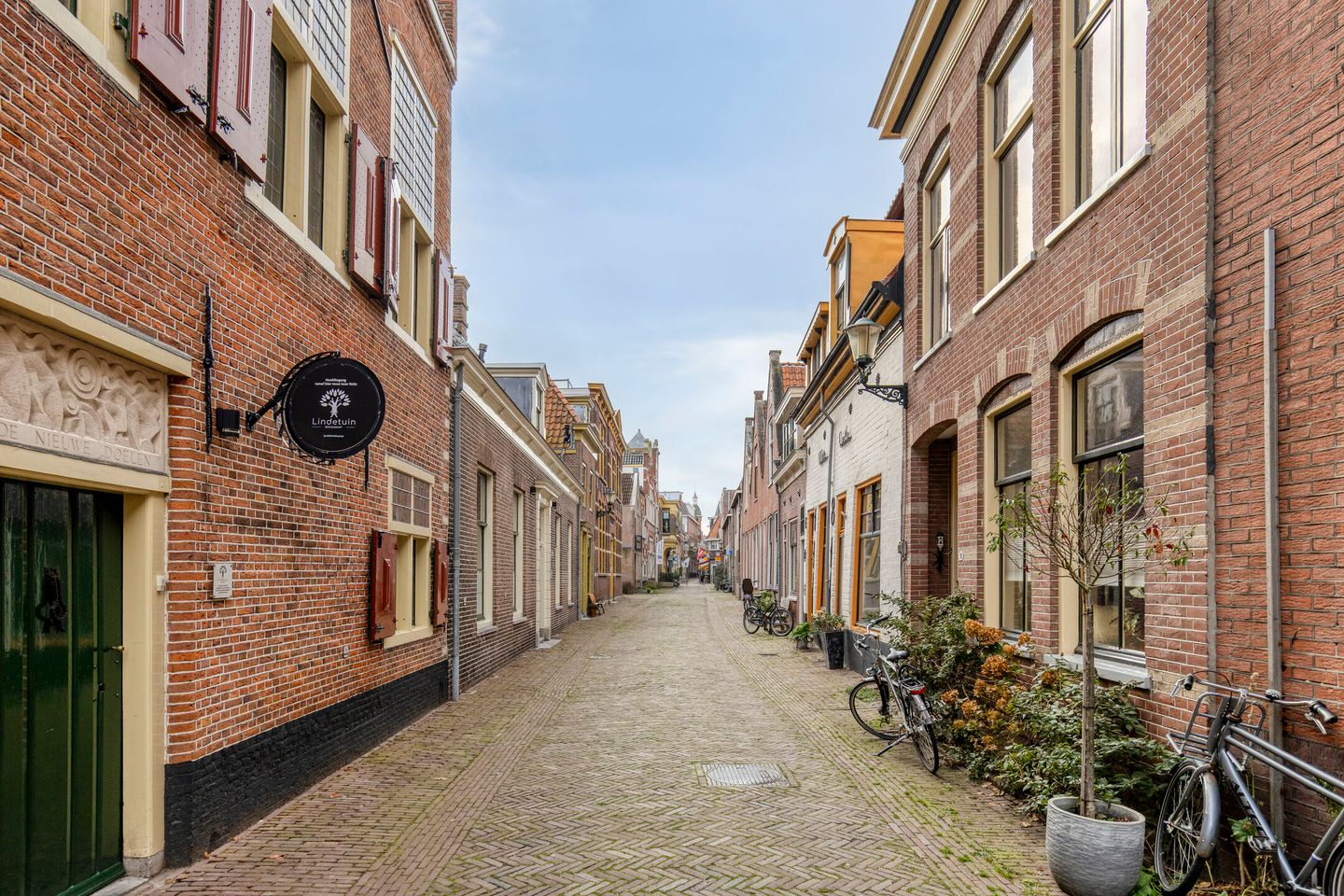 Photo 40 of Doelenstraat 22