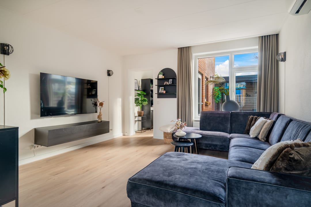 Photo 2 of Schoolstraat 41