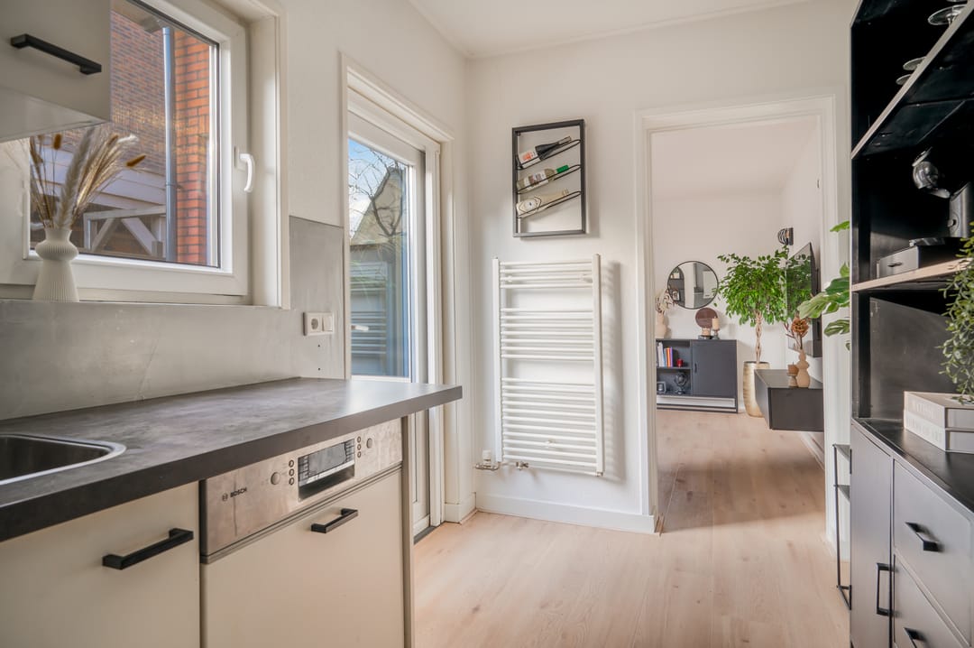 Photo 8 of Schoolstraat 41