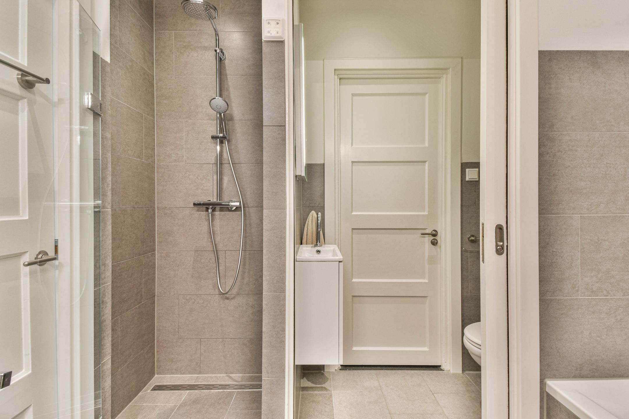 Photo 24 of Tintorettostraat 19-1