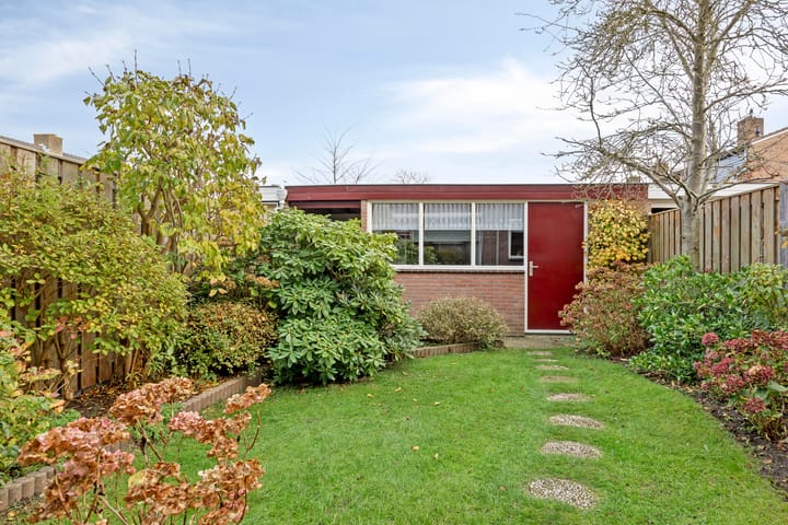 Photo 4 of Van de Veldelaan 161