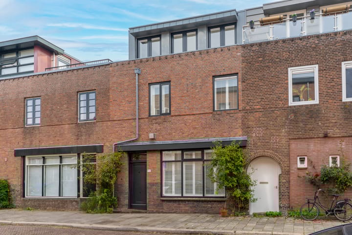 Jacob van Ruisdaelstraat 116