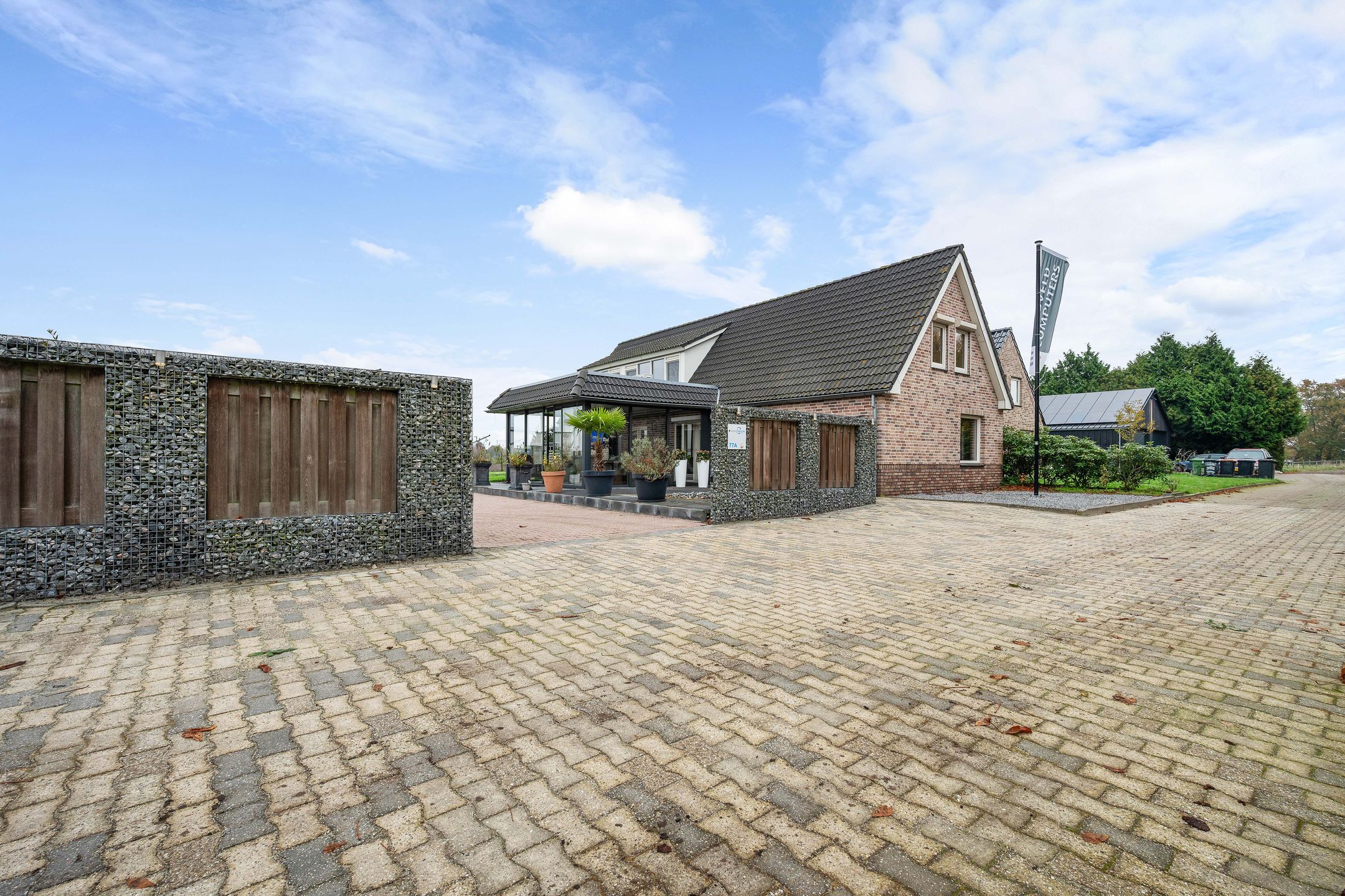 Photo 3 of Ericasestraat 77-A