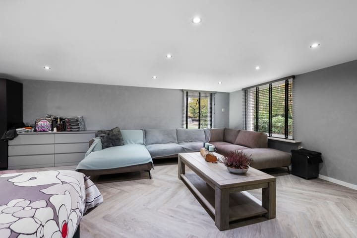 Photo 7 of Ericasestraat 77-A