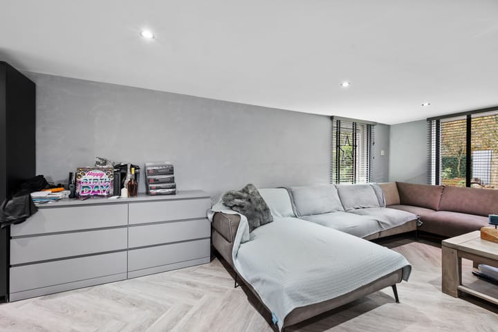 Photo 8 of Ericasestraat 77-A