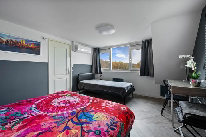 Photo 25 of Ericasestraat 77-A