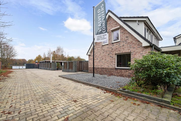 Photo 30 of Ericasestraat 77-A