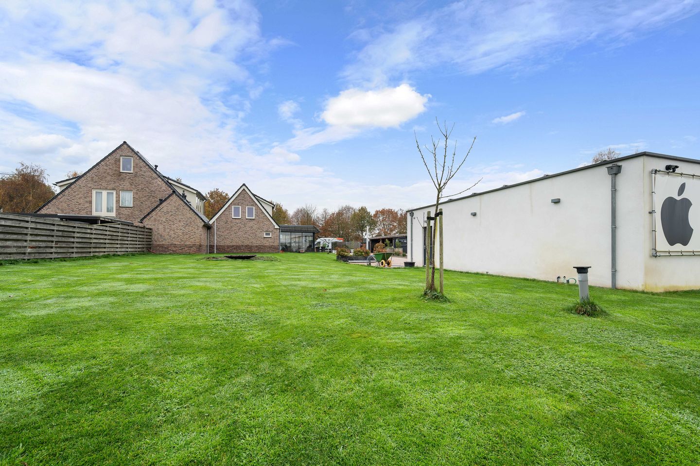 Photo 34 of Ericasestraat 77-A