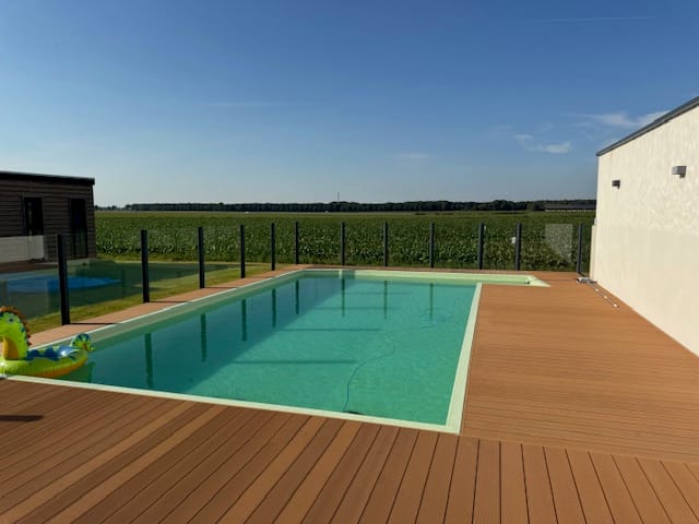 Photo 42 of Ericasestraat 77-A