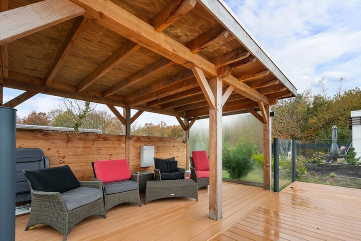 Photo 45 of Ericasestraat 77-A