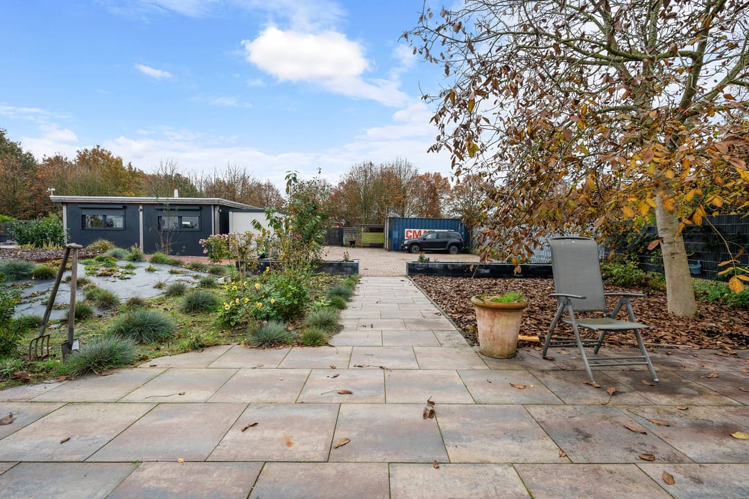 Photo 52 of Ericasestraat 77-A