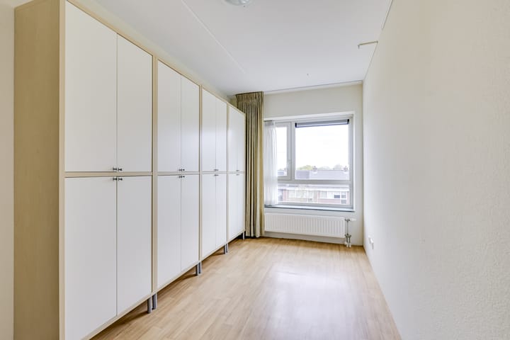 Photo 31 of Kristalwater 98