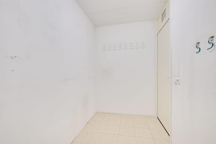 Photo 34 of Kristalwater 98