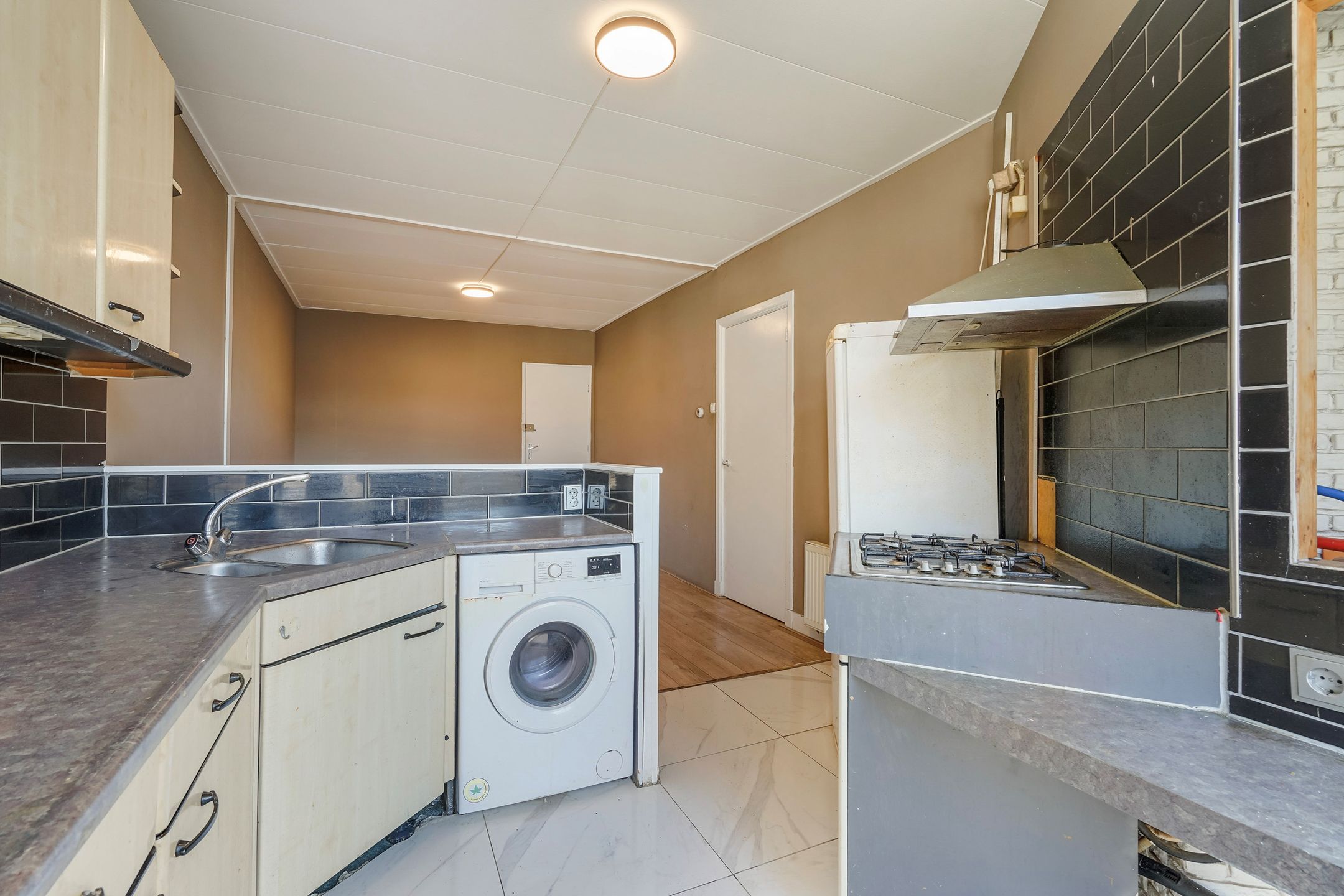 Photo 6 of Van Zeggelenlaan 5