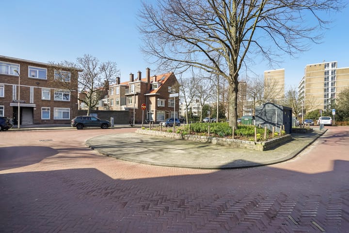 Photo 27 of Van Zeggelenlaan 5