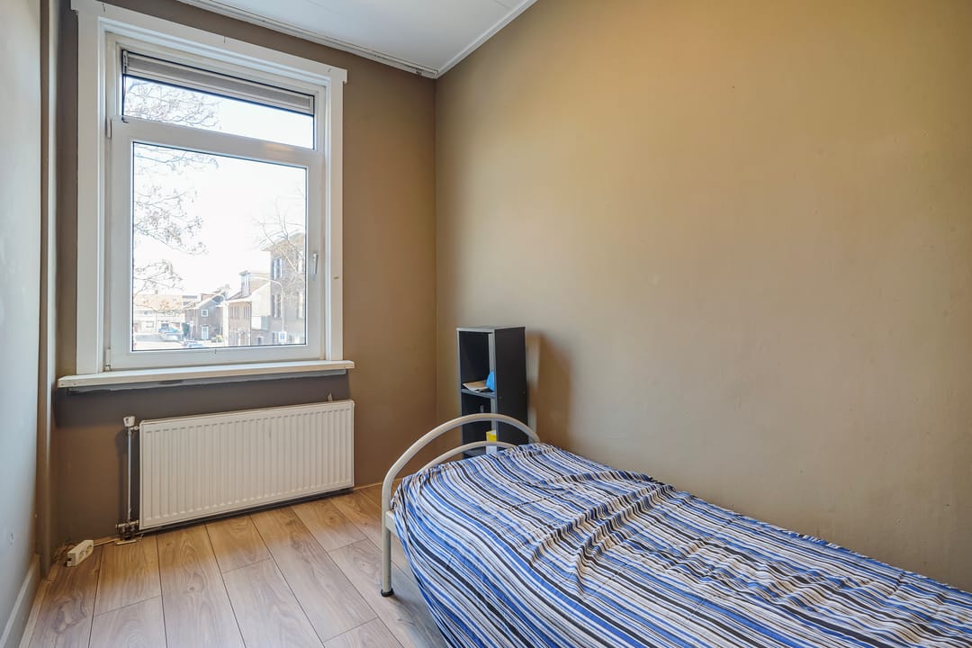 Photo 16 of Van Zeggelenlaan 5