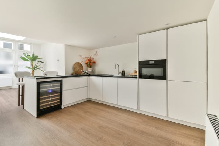 Photo 3 of Nieuwezijds Voorburgwal 288-A