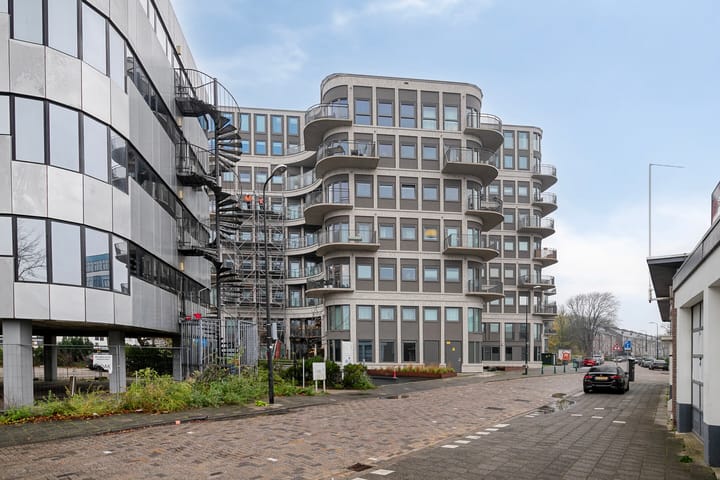 Foto 6 van Burgemeester Elsenlaan 323-F306