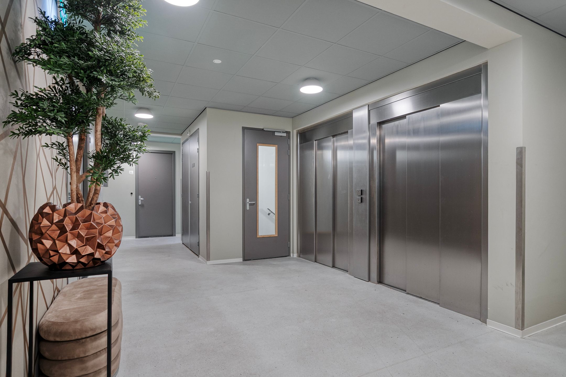 Foto 9 van Burgemeester Elsenlaan 323-F306