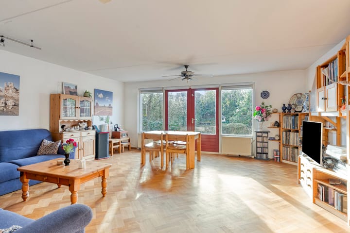 Photo 2 of Petronella Brugsmastraat 22