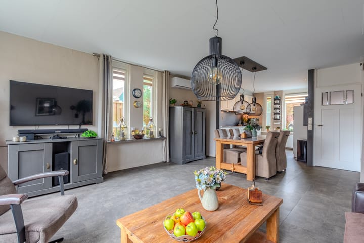 Photo 8 of de Tulp 44