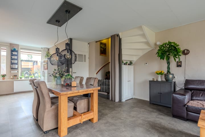 Photo 11 of de Tulp 44