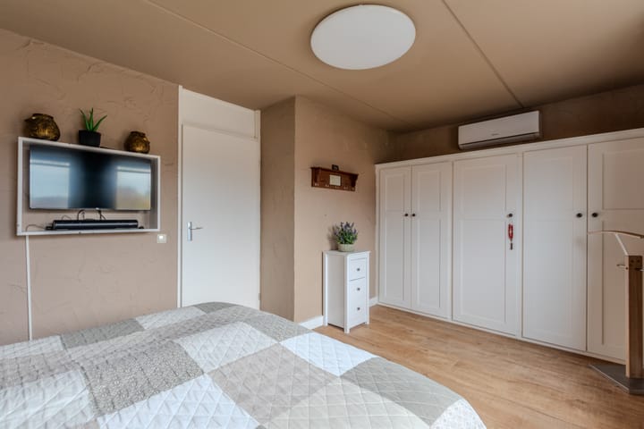 Photo 28 of de Tulp 44