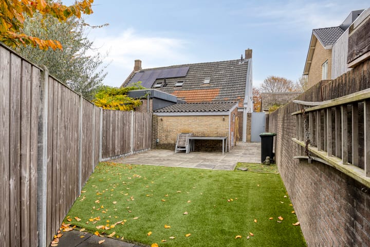 Photo 2 of Blockmekerstraat 64