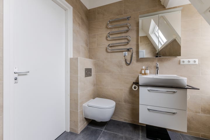 Photo 32 of Pieter Kiesstraat 11-RD