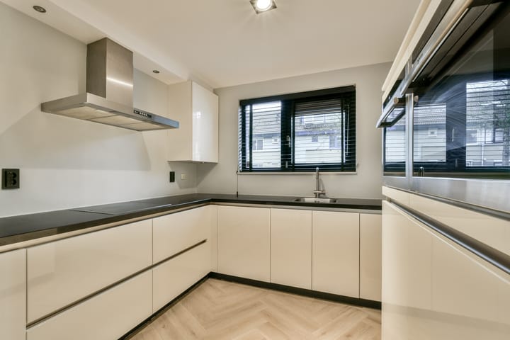 Photo 5 of Ineke Sluiterstraat 33