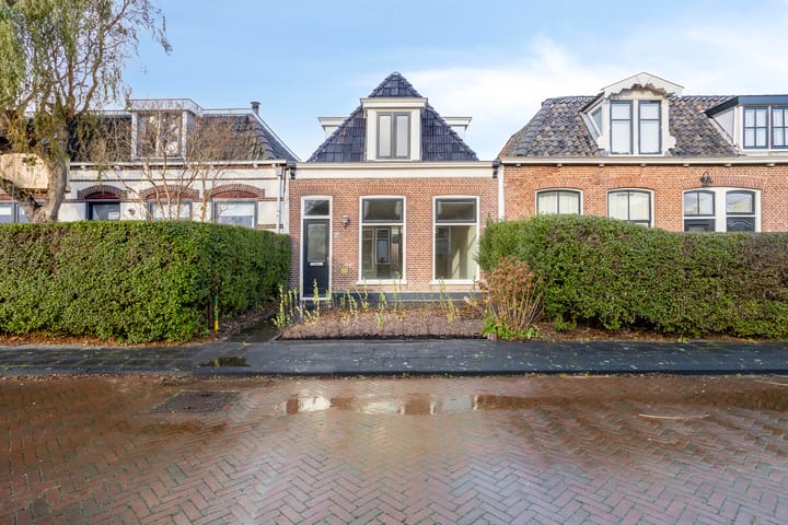 Caspar di Roblesstraat 18