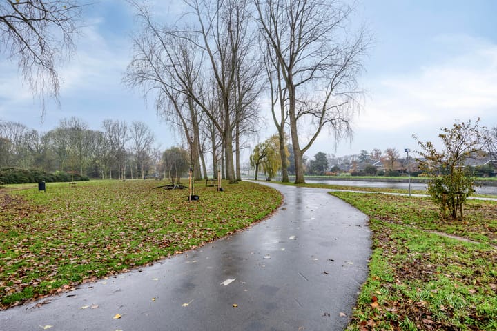 Photo 42 of Schubertlaan 187