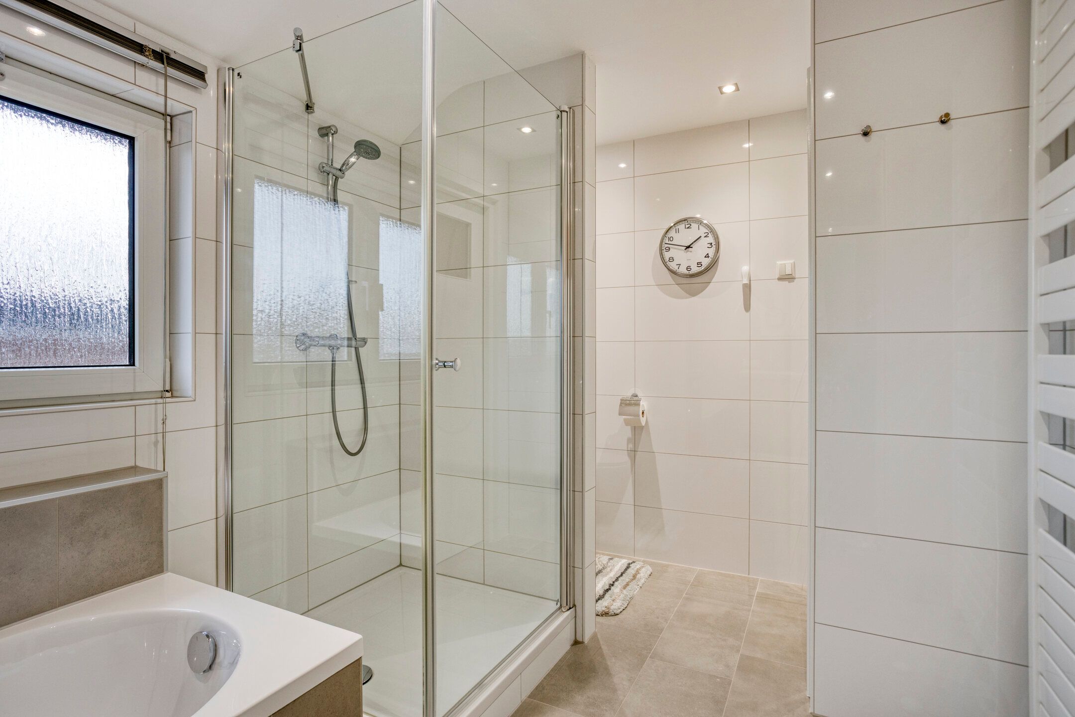 Photo 21 of Meesweg 8