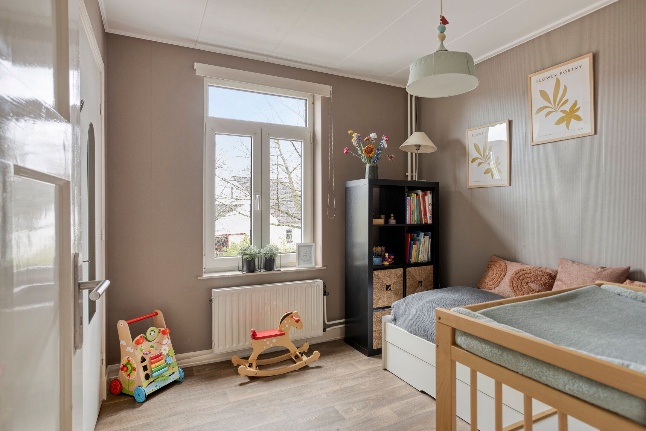 Photo 24 of Meesweg 8