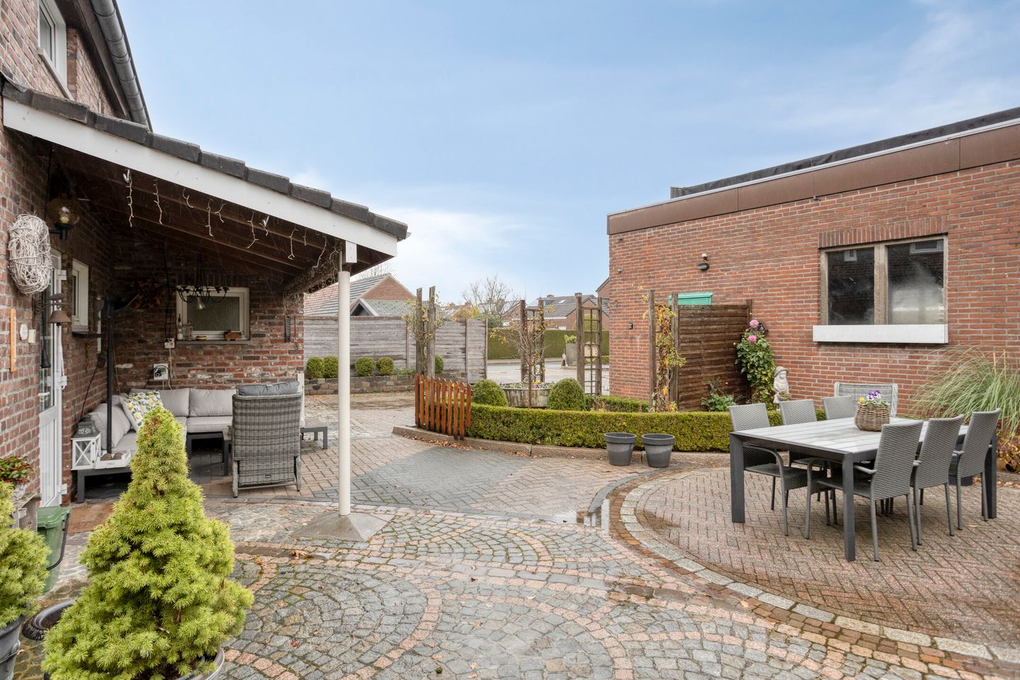 Photo 29 of Meesweg 8